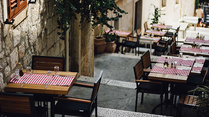 Wie Restaurants ihre Saisonware im günstigen Lagerraum Zürich einlagern können